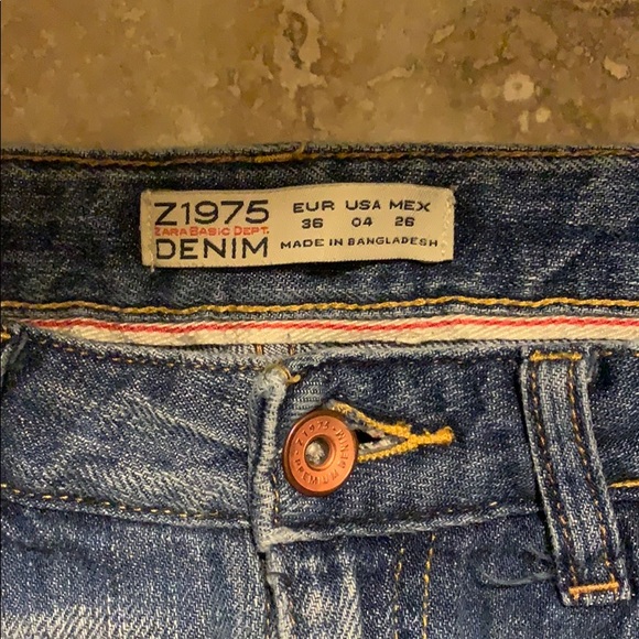 Jeans - Picture 3 of 4